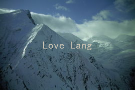 Love Languages: Enhancing Intimacy Through Home Techniques